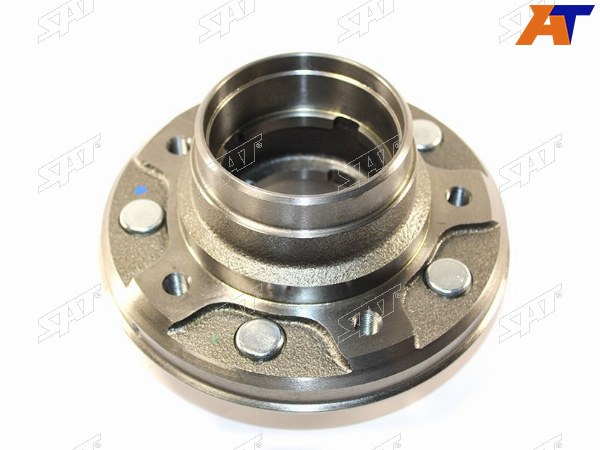 Ступица перед TOYOTA LAND CRUISER 1057 99-