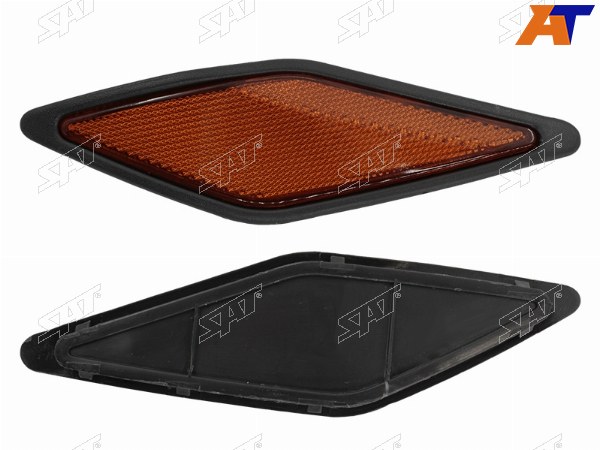 Поворот в накладку крыла MITSUBISHI PAJERO 99-06 RH