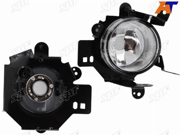 Фара противотуманная MITSUBISHI GRANDIS 03- RH