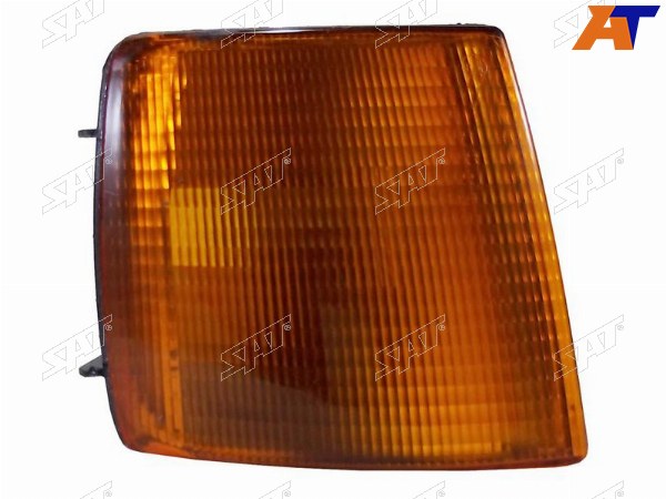 Габарит VW PASSAT B3 88-93 RH желтый
