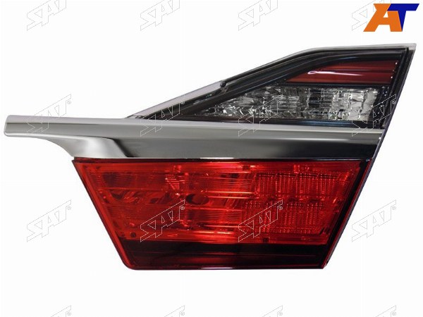 Фонарь в крышку багажника TOYOTA CAMRY 14-18 RH