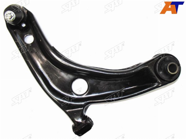 Рычаг нижний с шаров. TOYOTA BELTAISTSCION XDRACTISVITZYARIS 05- (гор.сайлент D=14) RH