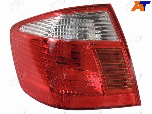 Фонарь задний TOYOTA PREMIO 01-04 LH