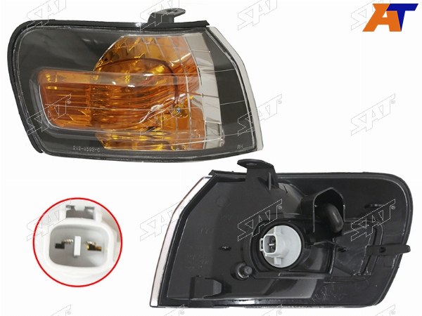 Габарит TOYOTA COROLLA 95-97 RH черный хрусталь