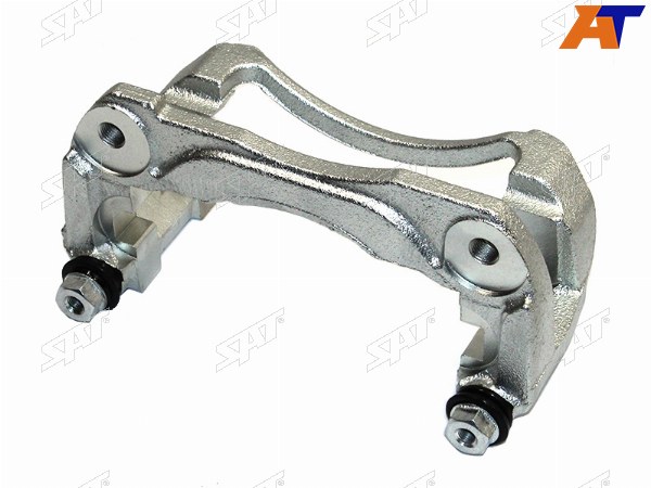 Скоба FR суппорта RH TOYOTA CAMRY ACV40 (с направляющими)