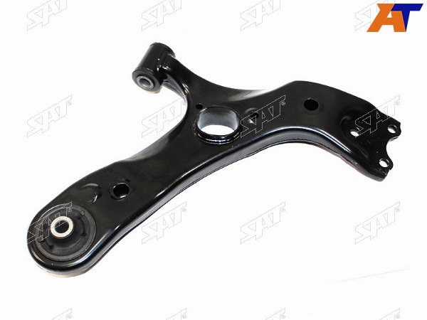 Рычаг нижний TOYOTA PRIUS 12-COROLLARUMIONMARK XAURISBLADESCIONZELASLEXUS HS250H 06- RH