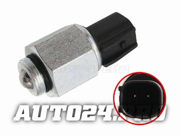 Датчик включения заднего хода FORD FOCUS 99-/MONDEO 96-/ TRANSIT 02-