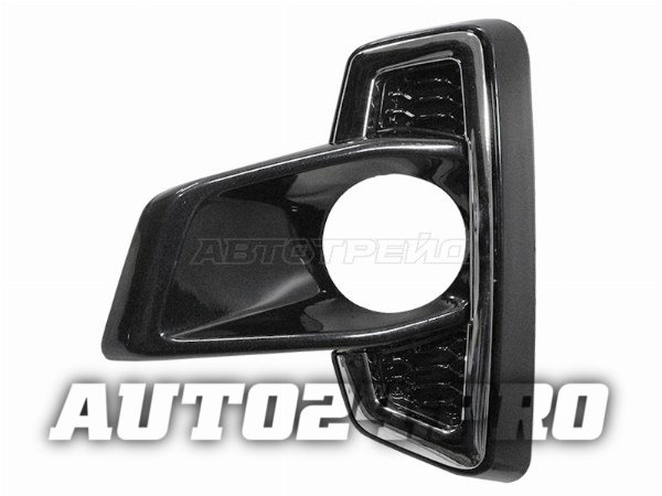 Оправа ПТФ TOYOTA HILUX 17-20 LH