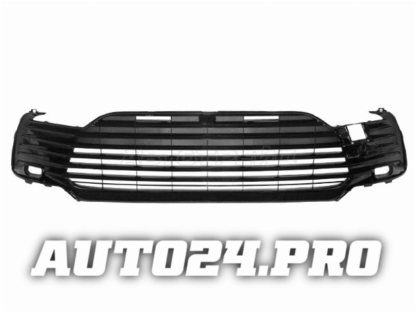 Решетка в бампер TOYOTA CAMRY 21- с отв-м под ПТФ