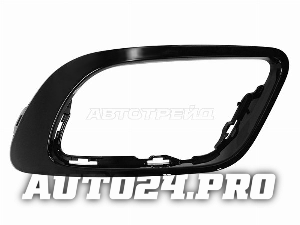 Молдинг оправы ПТФ RENAULT FLUENCE 13-17 RH чёрный