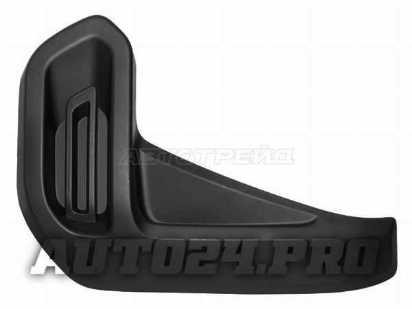Заглушка в бампер TOYOTA HILUX 20- LH