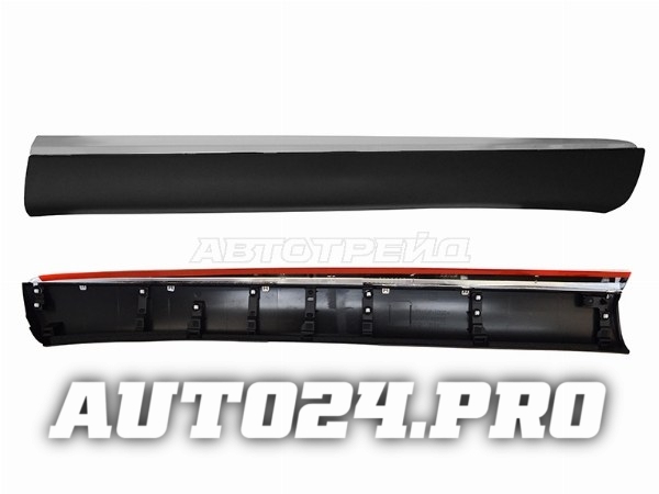 Накладка на переднюю дверь LEXUS RX 09-15 RH