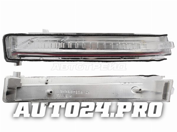 Поворот в зеркало NISSAN QASHQAI/X-TRAIL/JUKE 14-22 RH