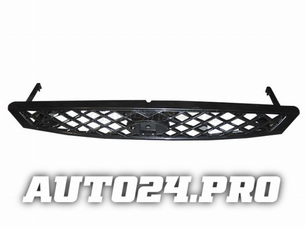 Решетка радиатора FORD FOCUS 01-04  черная