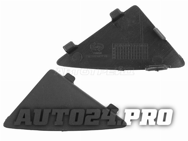 Заглушка в бампер MAZDA 3/AXELA 13-16 RH