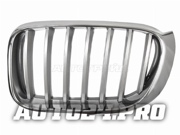 Решетка радиатора BMW X3 F25 14-17 LH