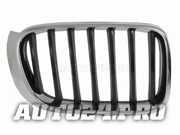 Решетка радиатора BMW X3 F25 14-17 RH черная с хромом