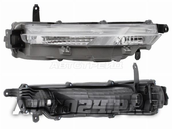 Поворот в бампер TOYOTA FORTUNER 20-22 RH