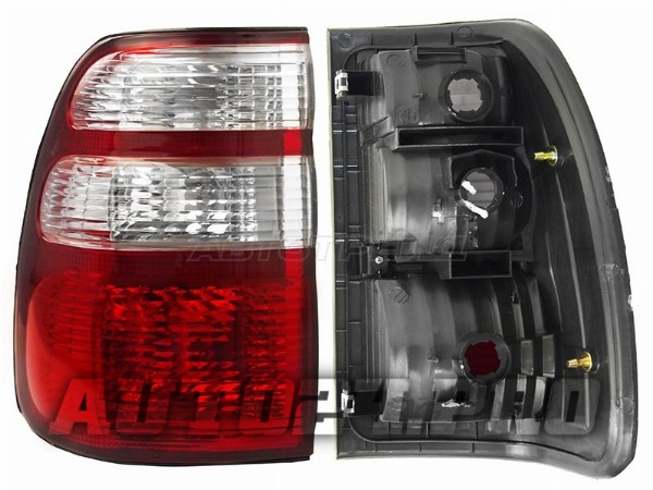 Фонарь задний TOYOTA LAND CRUISER 100 02-05 LH