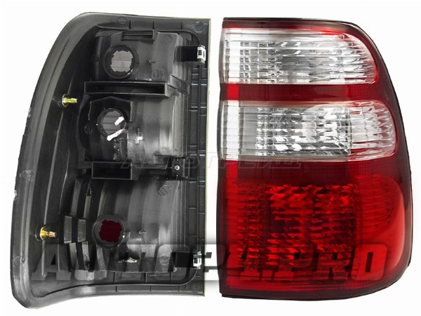 Фонарь задний TOYOTA LAND CRUISER 100 02-05 RH