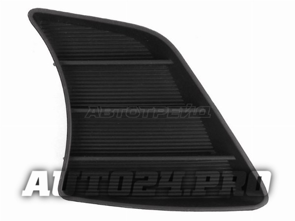 Заглушка в бампер TOYOTA HILUX VIGO 11-15